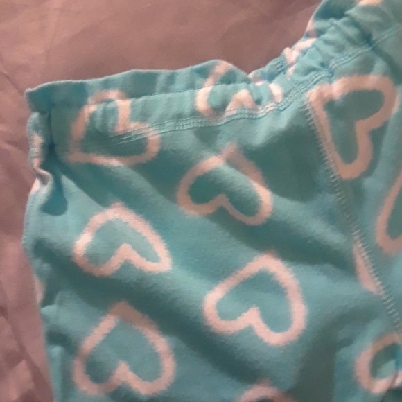 Size 6/7 girl heart stretchy waist shorts - Picture 7 of 8